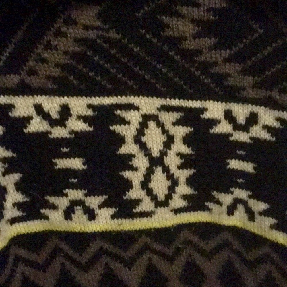 Mid length Aztec Long Sleeve Shrug